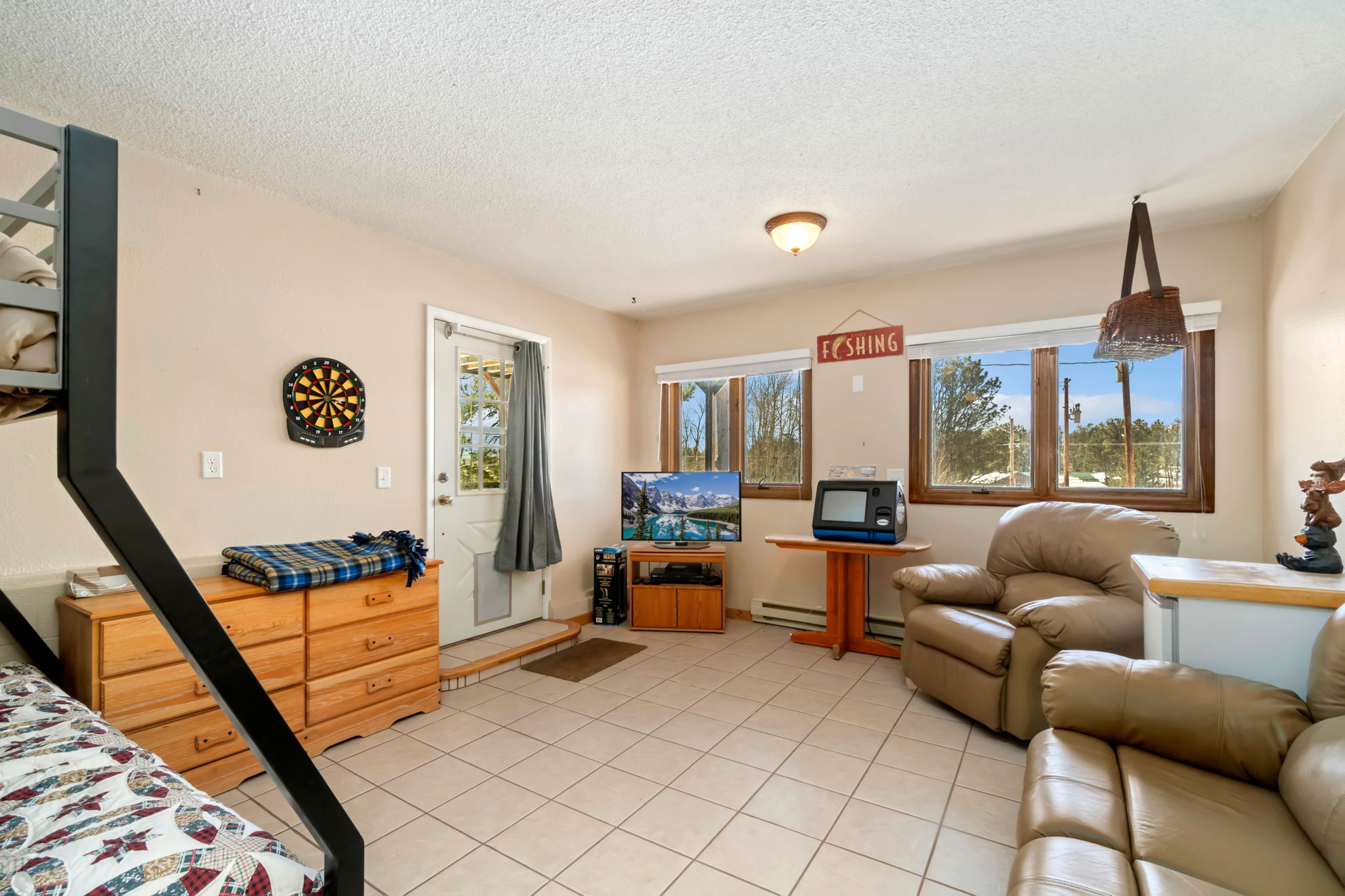 18-web-or-mls-76_piney_knolls_dr_18
